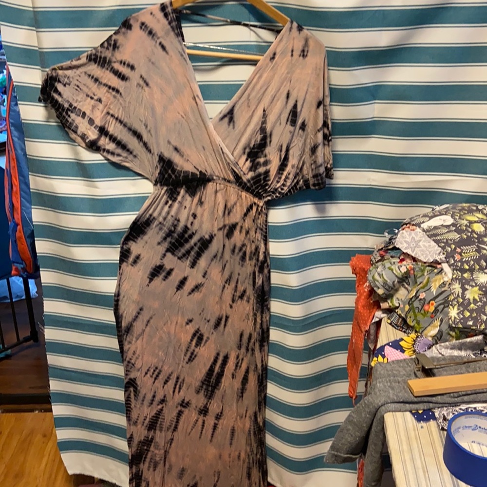 Fighting Eel Hawai’i maxi dress
